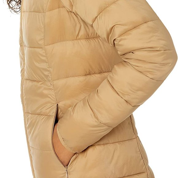 Lightweight Water-Resistant Packable Puffer Coat - Picture 3 of 6